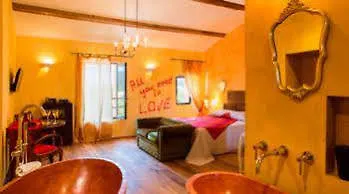 Clos Bb Bed & Breakfast 3*